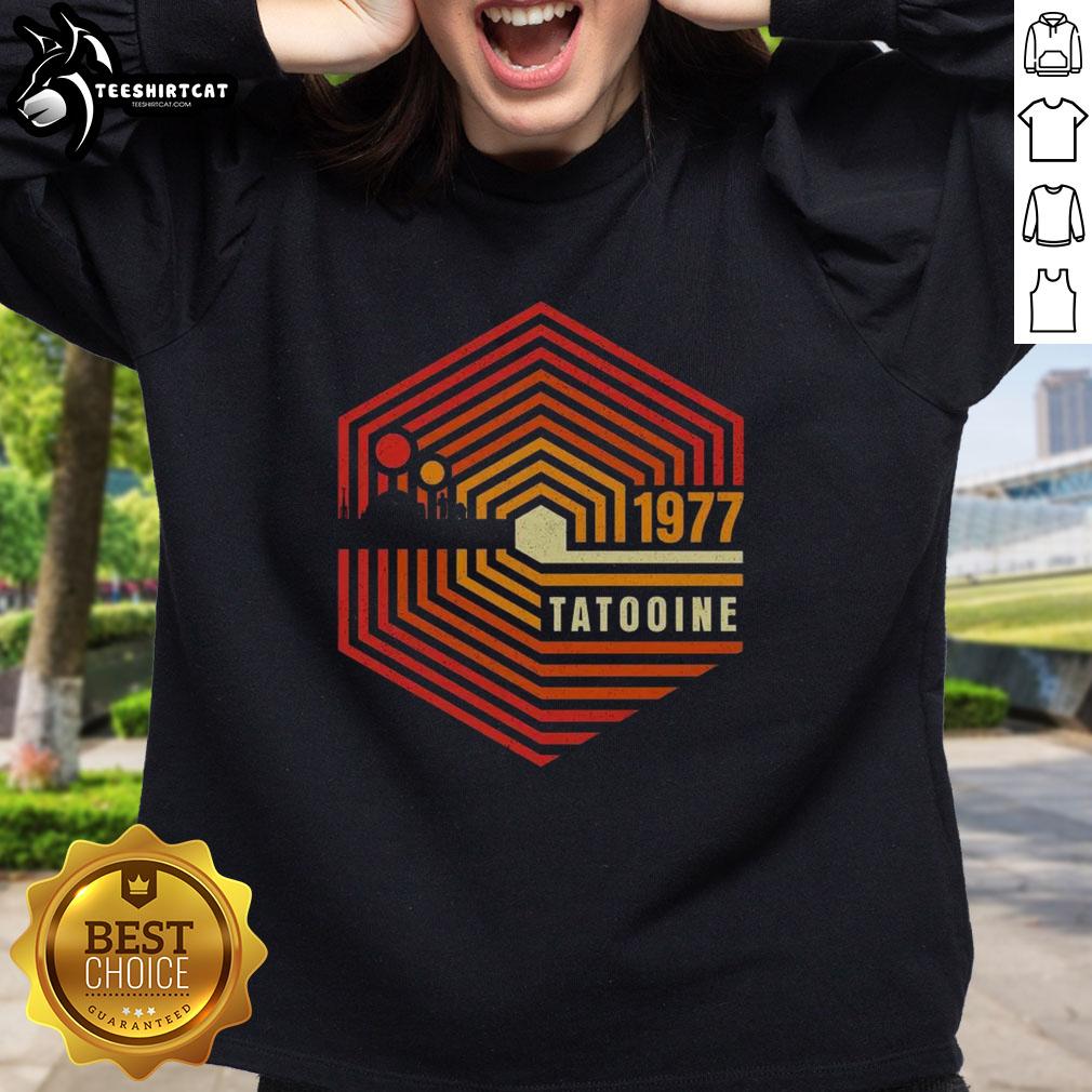 Official Retro 1977 Tatooine Sweatshirt featuring iconic design, perfect for Star Wars fans and vintage style lovers.
