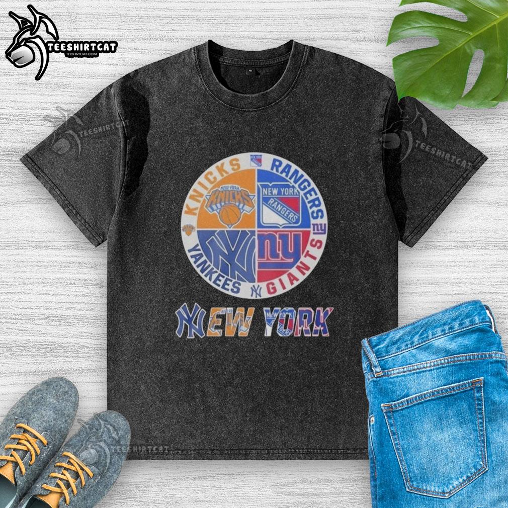Original New York Knicks, Rangers, Yankees, Giants mashup logo on a washed t-shirt, perfect for NYC sports fans.