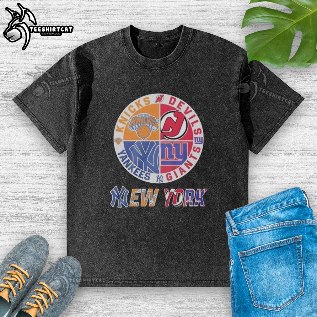 Alt Text: Original New York Knicks Yankees Giants Devils mashup logo on a washed t-shirt for sports fans.
