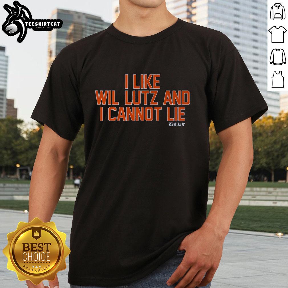 Premium I Like Wil Lutz And I Cannot Lie T-Shirt featuring a stylish design for football fans and Wil Lutz supporters.