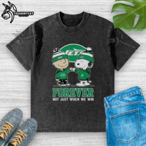 Premium New York Jets Charlie Brown and Snoopy Forever T-Shirt - fun design for true Jets fans, perfect for any game day.