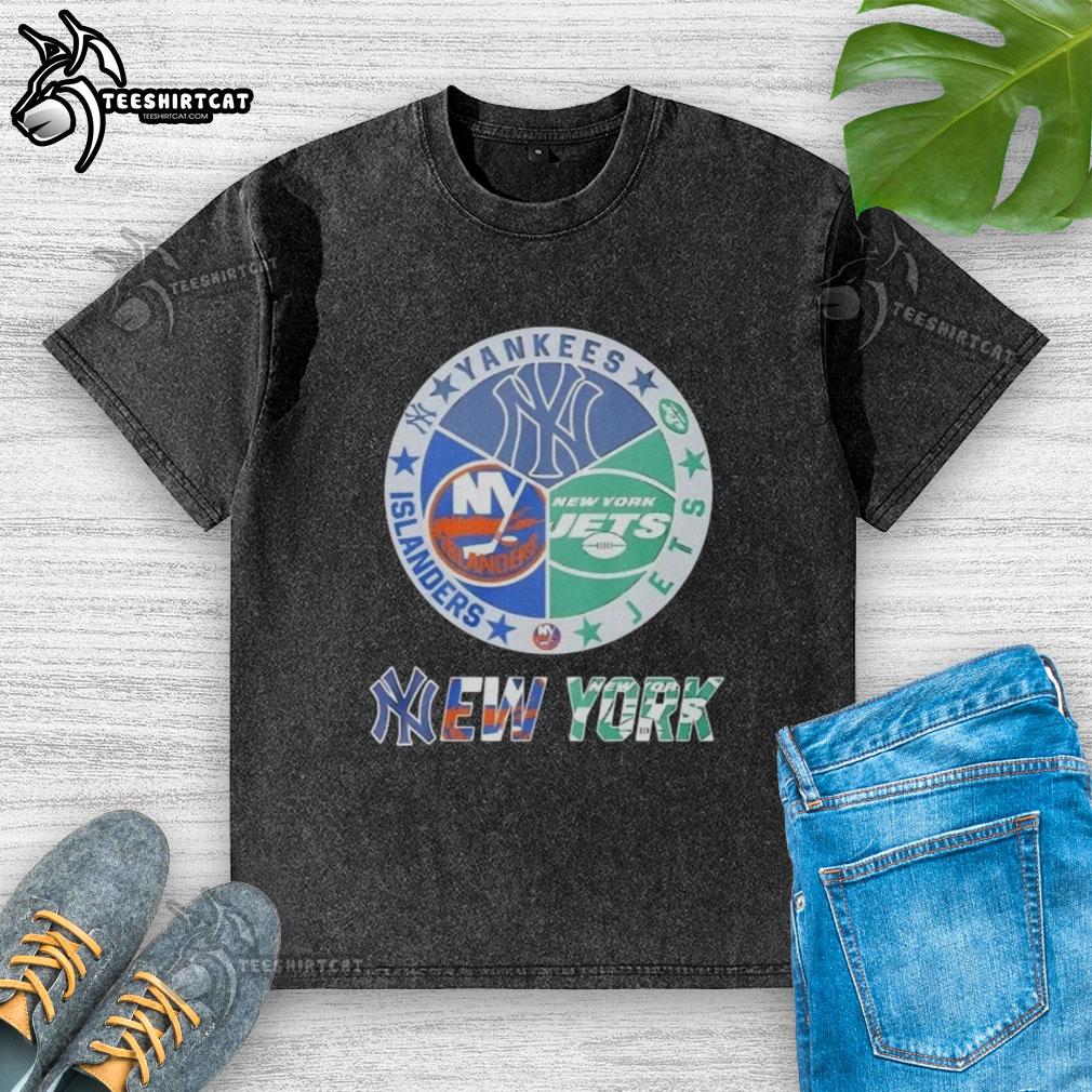 Premium New York Yankees, Islanders, Jets, and Knicks mashup logo on a washed t-shirt, perfect for sports fans.