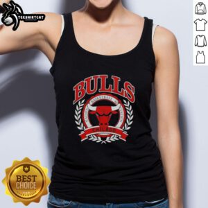 Alt Text: Stylish tank top featuring the Chicago Bulls National Basketball Association crest, perfect for basketball fans.