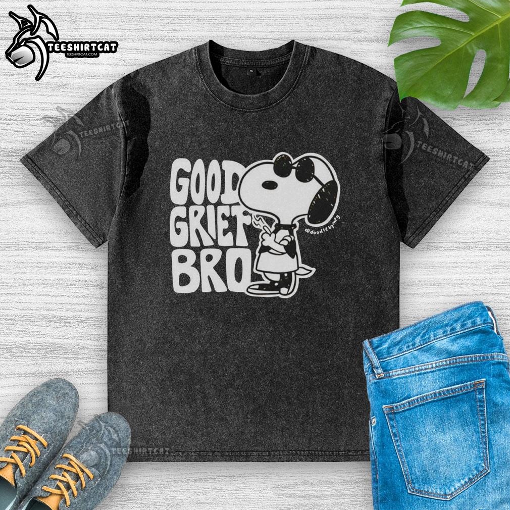 Alt Text: Pretty Snoopy Good Grief Bro graphic washed t-shirt featuring a colorful Snoopy design on a casual tee.
