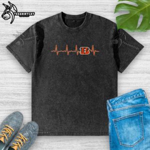 Top Fans Heartbeat Love Cincinnati Bengals Football Washed T-Shirt showcasing team spirit and stylish comfort.