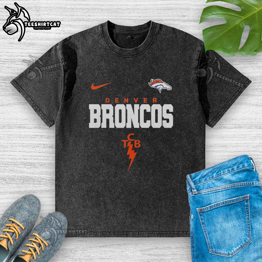Premium Denver Broncos NFL Elvis Presley fan washed t-shirt showcasing a vintage design perfect for football enthusiasts.