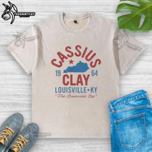 Alt Text: Vintage Muhammad Ali washed t-shirt featuring Cassius Clay from 1964, perfect for boxing fans and collectors.