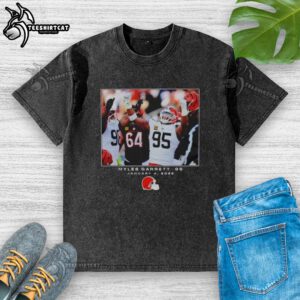 Alt Text: Myles Garrett wearing Cleveland Browns NFL Flash Features Week 18 Big Tall Washed T-Shirt, showcasing team pride.