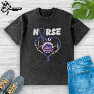 Good New York Mets MLB nurse t-shirt featuring a stethoscope design, perfect for healthcare fans and team supporters.