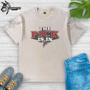 Alt Text: Awesome Atlanta Falcons pick is in washed t-shirt featuring team logo, perfect for fans supporting their favorite NFL team.