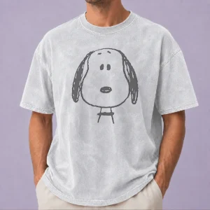 Nice Peanuts Snoopy Larger Than Life Washed T-Shirt